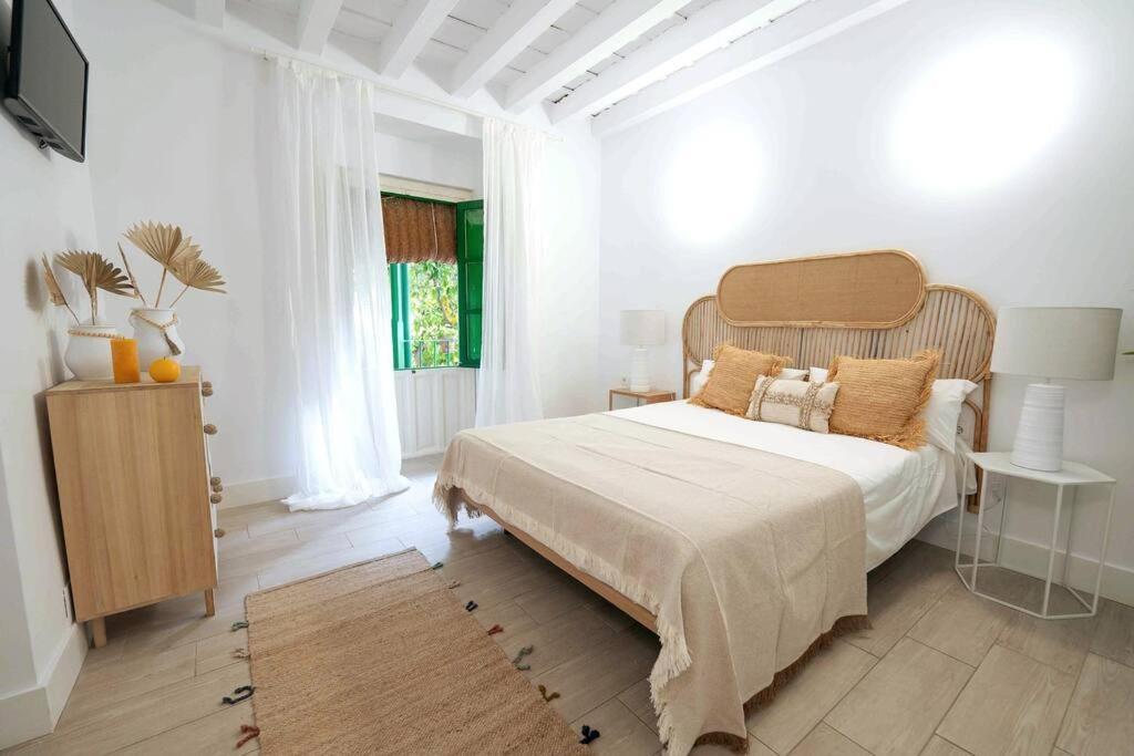Apartamento A Estrenar En Calle Alcazares Sevilla Exterior foto